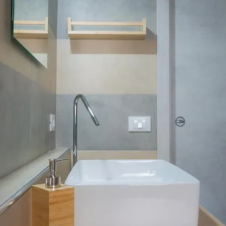 Piazza Florio パレルモ